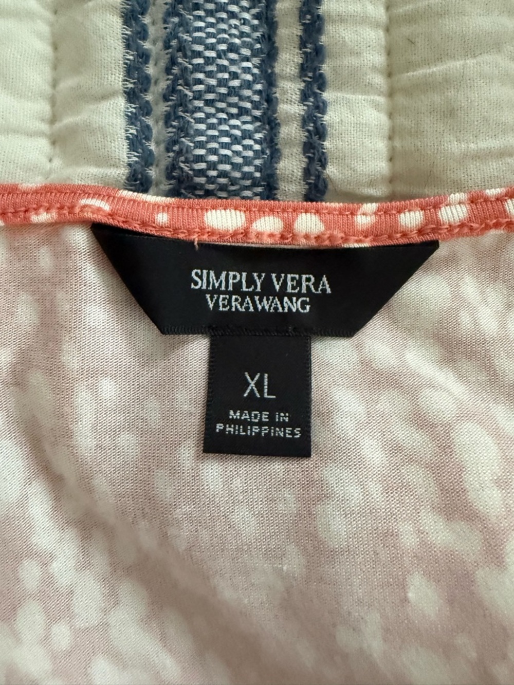 Simply Vera Vera Wang Coral Polka Trim Top - Picture 3 of 5